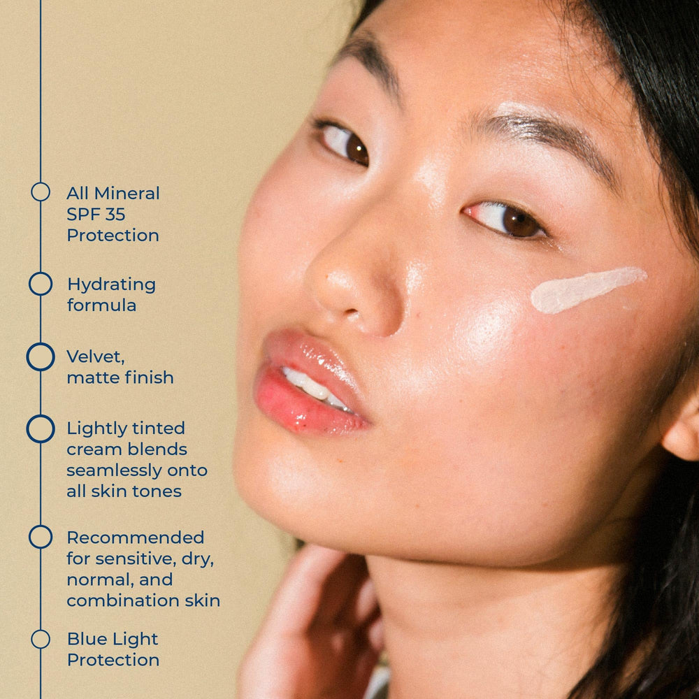 CoTZ Face Moisture with matte finish on skin for shine control