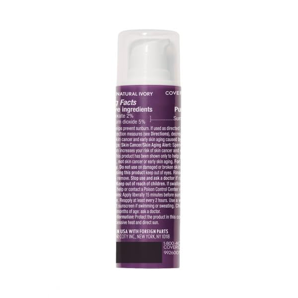 COVERGIRL Advanced Radiance Foundation swirl-on-skin swatch for smooth, even tone