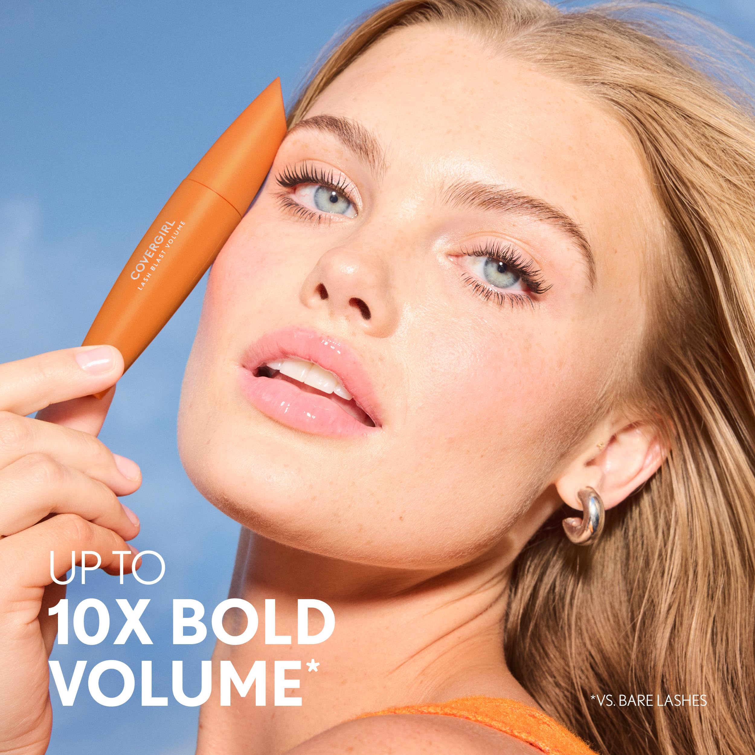 Eyeliner swatch shows bold Black Onyx for day or night looks