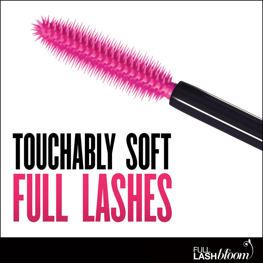 CoverGirl LashBlastFusion brush demonstrating even lash coverage.