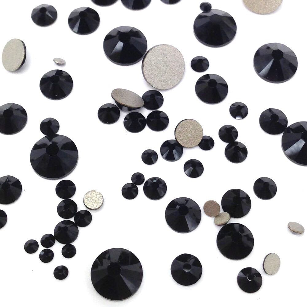 Crystal-Wholesale JET 280 flatbacks in mixed sizes for versatile nail art embellishment.