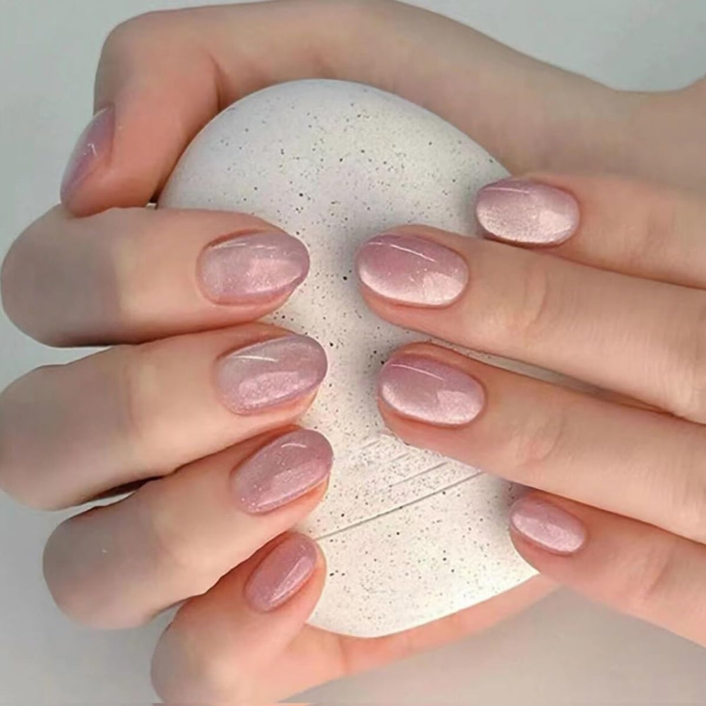 CTTHNBD warm-water removal allows easy, gentle nail changes.