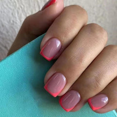 CTTHNBD medium square press-on nails for versatile length and fit.