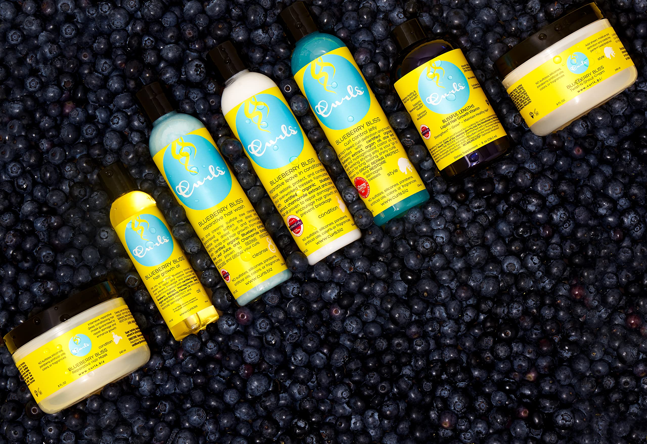 Curls prep for styling with hydrating, softening properties.