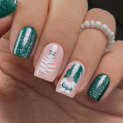 Curvlife all day wear nails with protective gel finish for daily tasks.