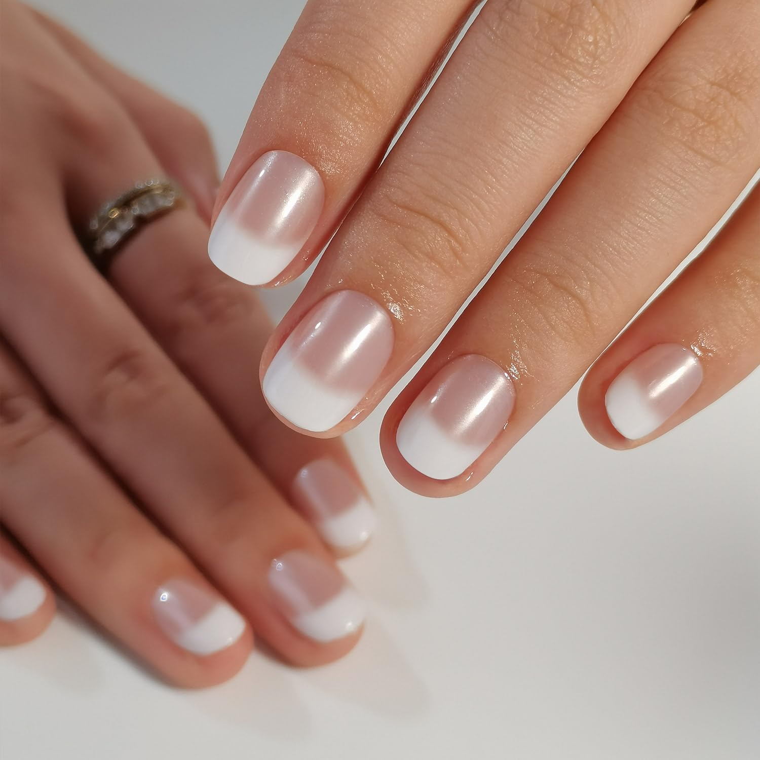 CurvLife nails on hand show quick fit and natural look.