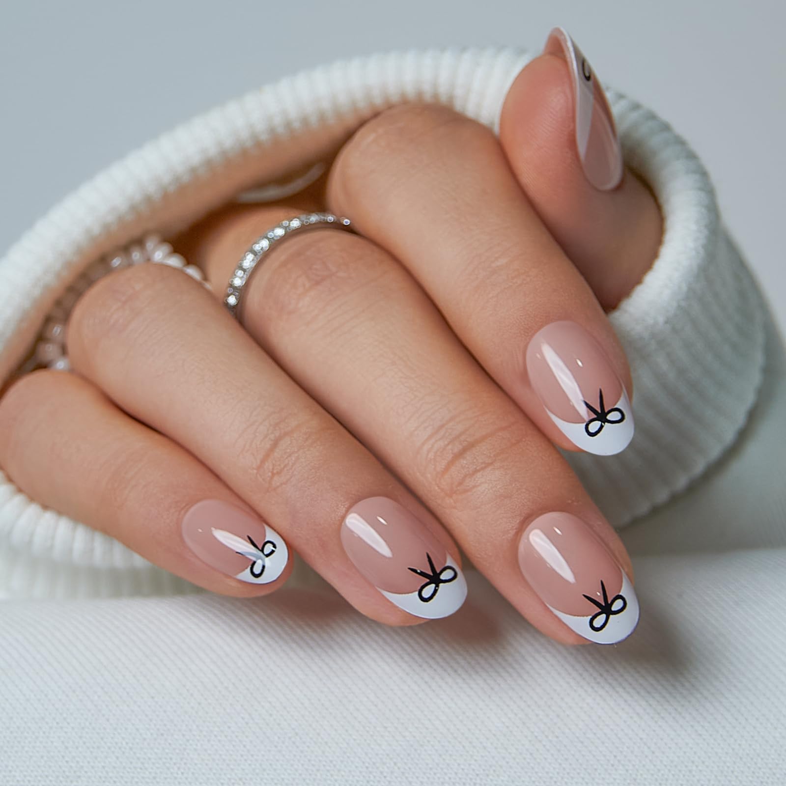 Curvlife press-on nails nude pink with French tip for quick salon-like manicure.