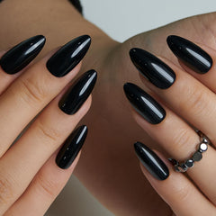 CurvLife nails offer a premium glossy finish for a salon-quality look.