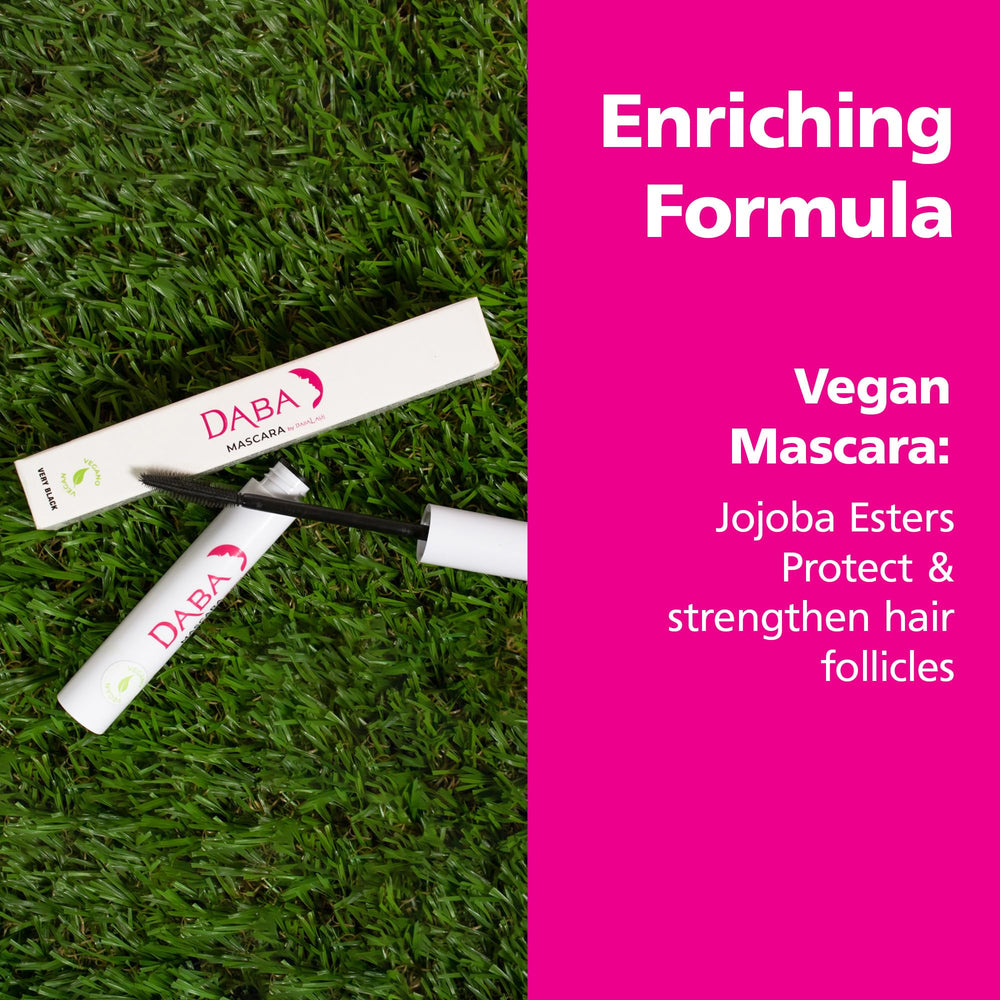 Dabalash Daba Duo tube close-up with jojoba esters.