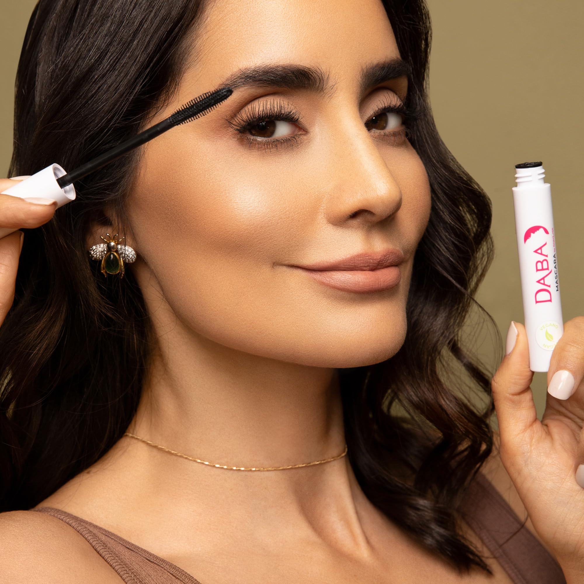 Dabalash Daba Duo vegan label emphasizes clean ingredients and care