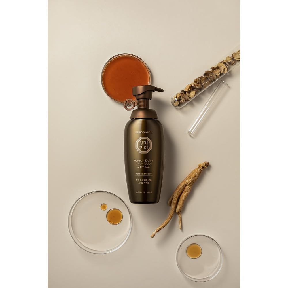 Daeng Gi Meo Ri Daisy Shampoo label notes herbal anti-hair loss components.