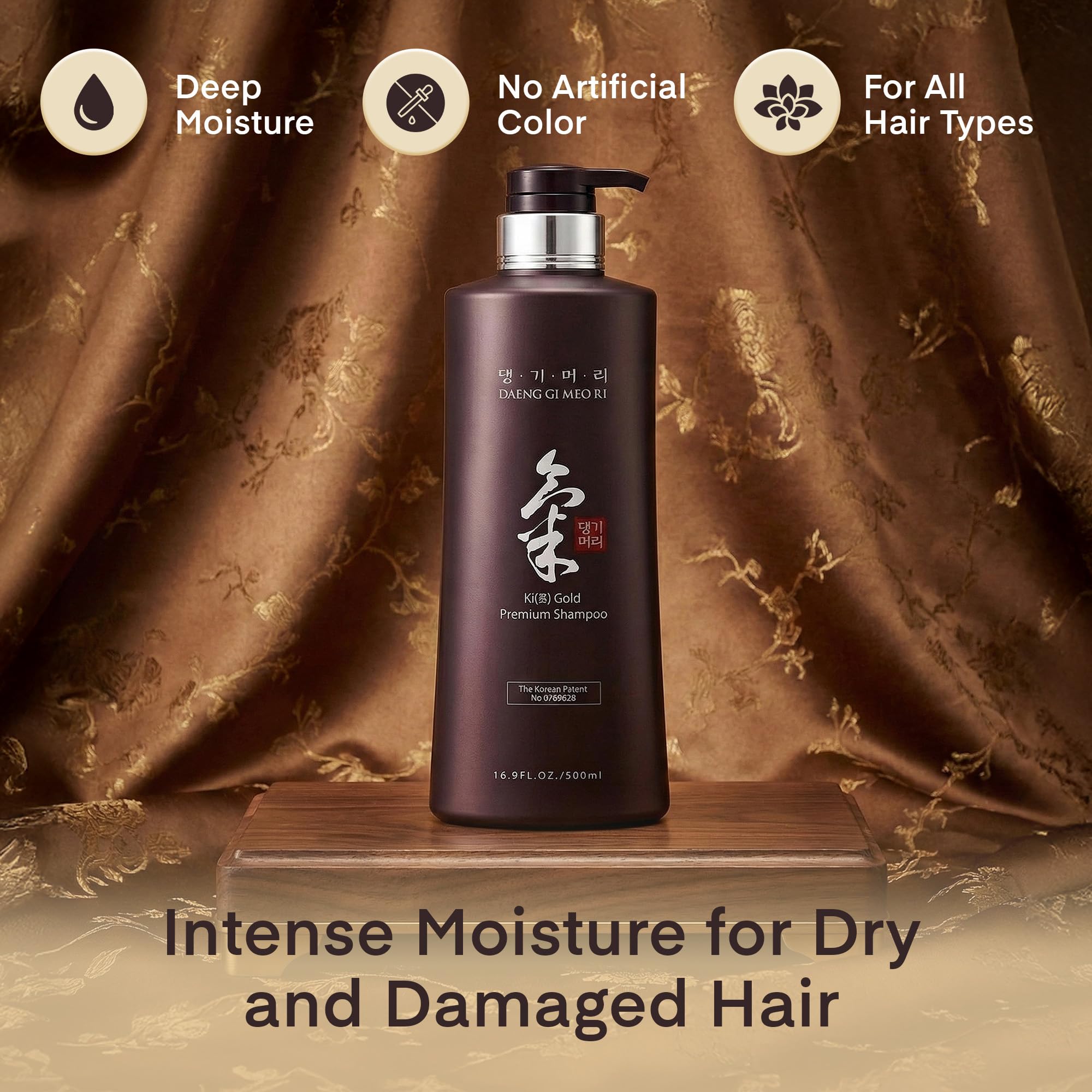 Daeng Gi Meo Ri Ki Gold Premium Shampoo close-up display.