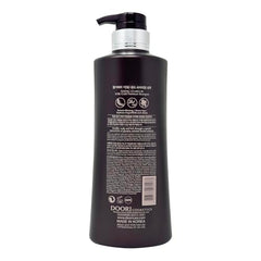Daeng Gi Meo Ri Ki Gold Premium Shampoo lather with red ginseng for smoother hair.