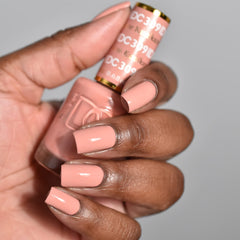 Daisy DND Deep Nude collection pack showing coordinated gel and lacquer duo.