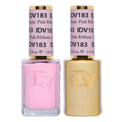 DAISY DND Diva Gel Polish Set first class packshot with coordinated gel and lacquer.