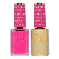Daisy DND Diva Gel Polish Tropic Like Its Hot on nails for vibrant longevity.