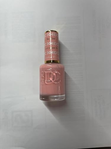 Travel-friendly packaging of the DAISY DND Orange Collection