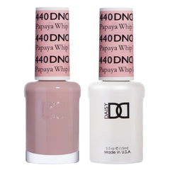 Daisy DND Papaya Whip gel polish bottle with warm beige nude finish and long-lasting shine.