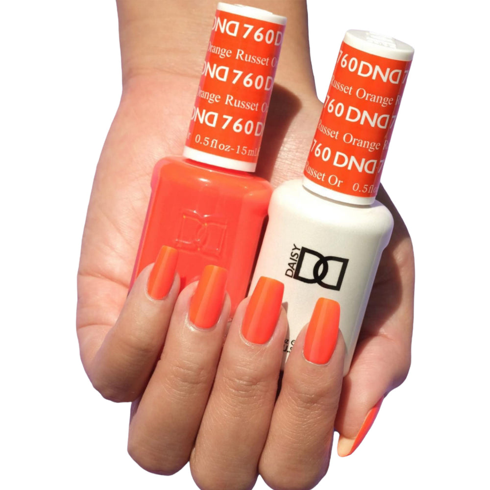 DAISY DND Russet Orange lacquer 760 delivers a quick, glossy finish.