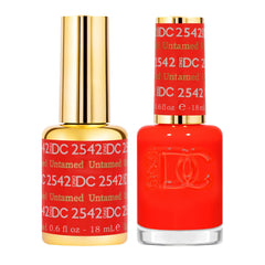 DAISY DND Untamed gel polish bottle with vibrant neon warmth for long-lasting color