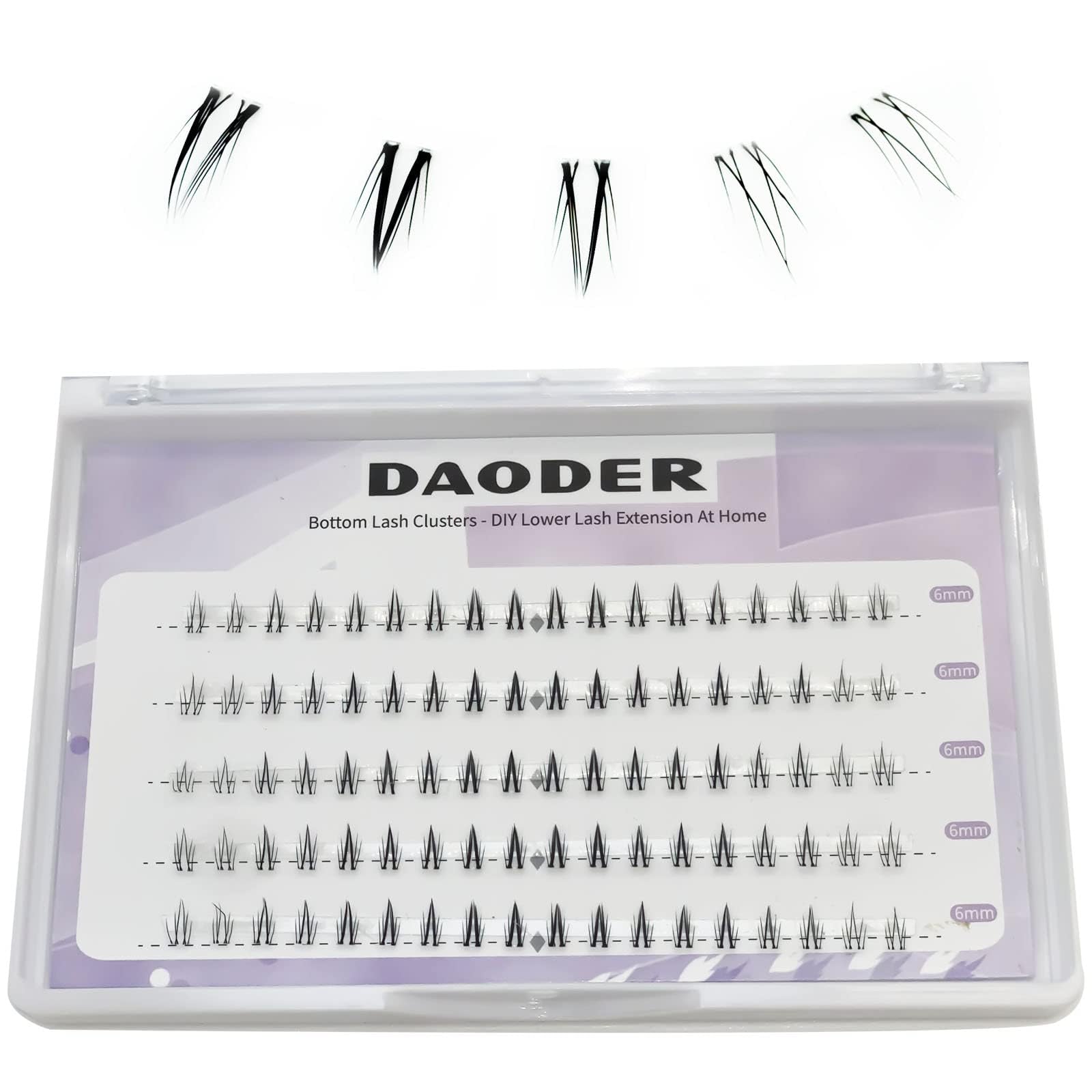DAODER bottom lash clusters in tray with clear band for natural look.