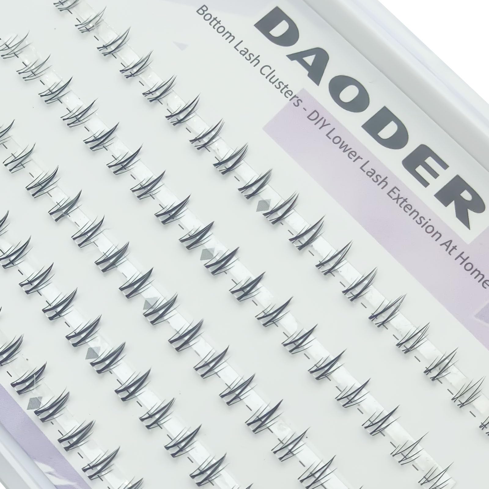 DAODER bottom lash clusters ready for DIY application with tweezers.