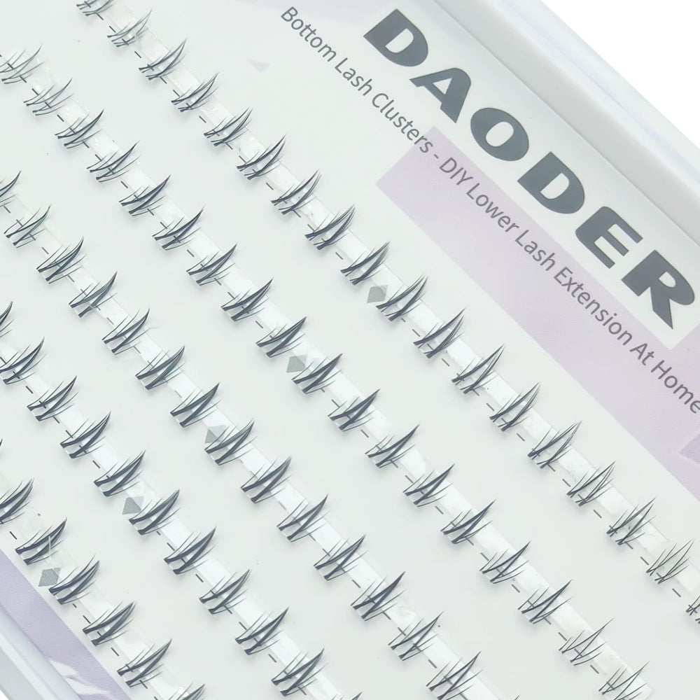 DAODER bottom lash clusters ready for DIY application with tweezers.