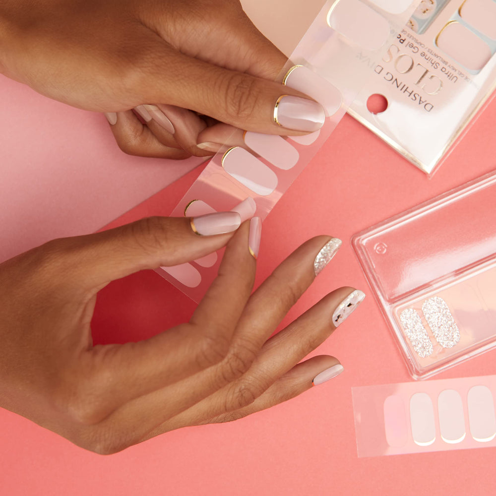 Dashing Diva Feeling Flush rose-pink gel strips for salon-grade shine without UV