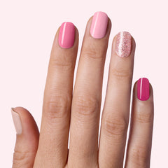 Dashing Diva Gloss swatches collection shows vivid pinks for quick shade selection.