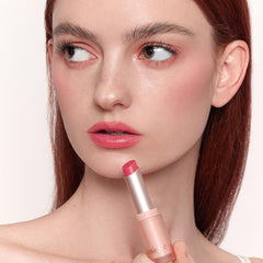 Close-up application of Dasique Mood Glow Lipstick 07 highlights smooth, creamy texture