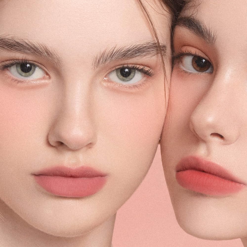 Dasique Water Blur Tint 03 Peach Ade swatch reveals vibrant peach color and even payoff.
