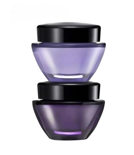 Day Cream and Night Cream set packaging display showing hydration benefits.