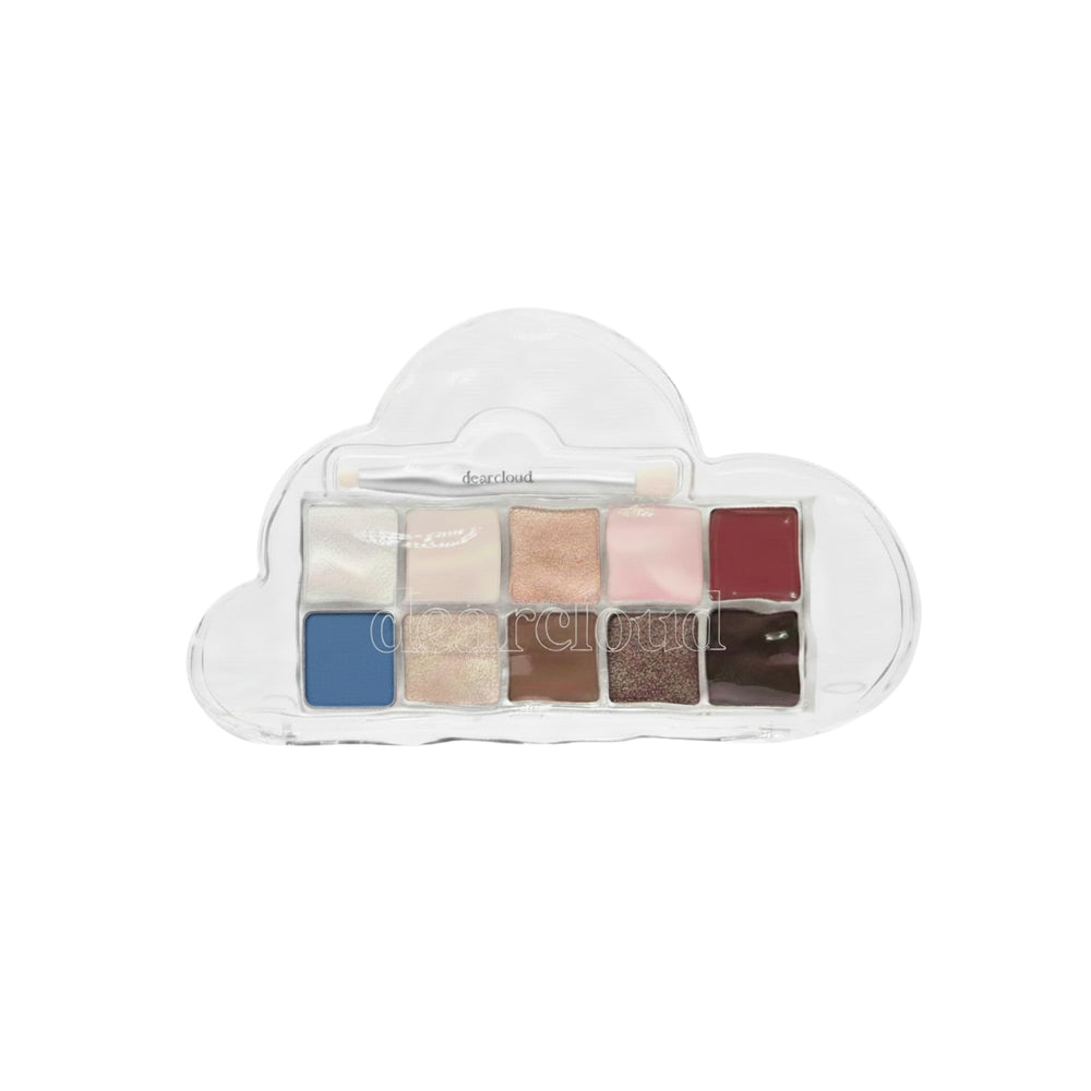 Dearcloud Miffy Sky Shadow close-up reveals matte and shimmer pigments for seamless blending.