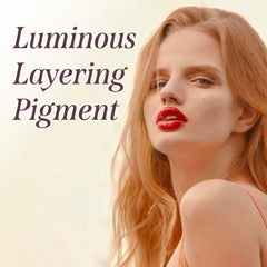 DEARDAHLIA Paradise Aurora Luminous Shine delivers glass-like lip finish with lightweight feel.