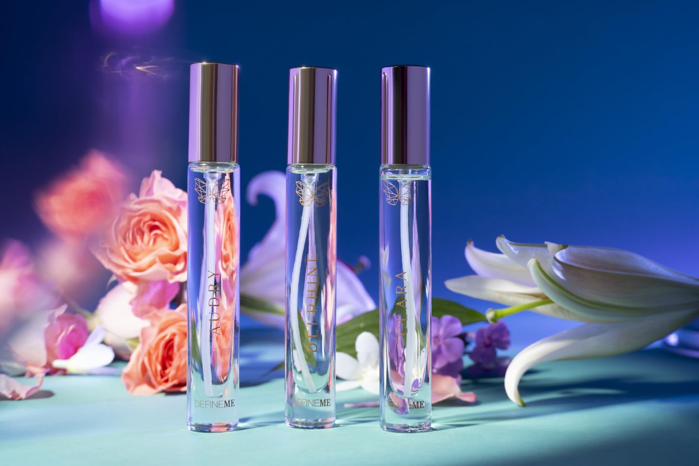 DefineMe Clara bottle neck reveals blue violet and lilac notes