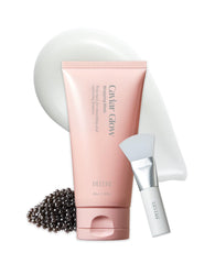 Delere Caviar Glow bottle highlights premium packaging for a luxurious skincare routine.