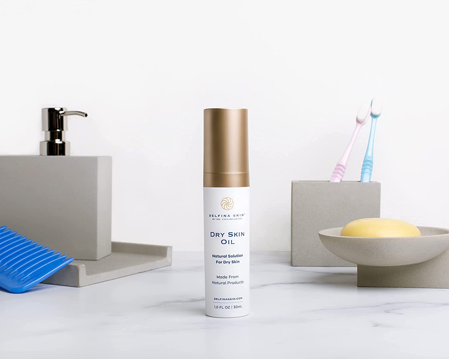 Delfina Skin Dry Oil made in USA at a GMP-compliant facility.