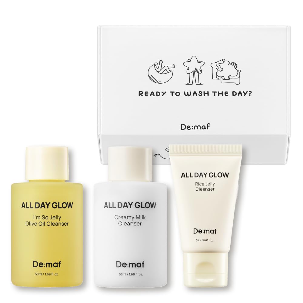 De:maf Welcome Cleansing Kit packaging with three travel sizes for gentle skincare.
