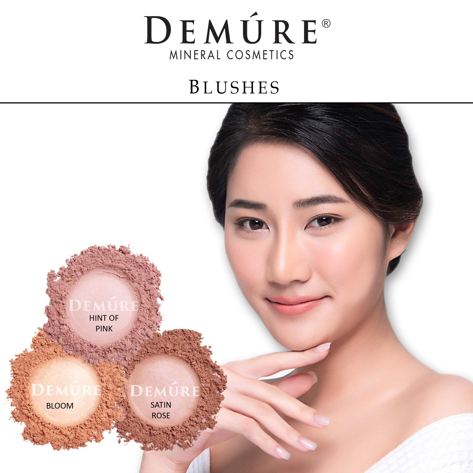 DEMÚRE blush texture detail highlighting lightweight yet vivid color payoff.