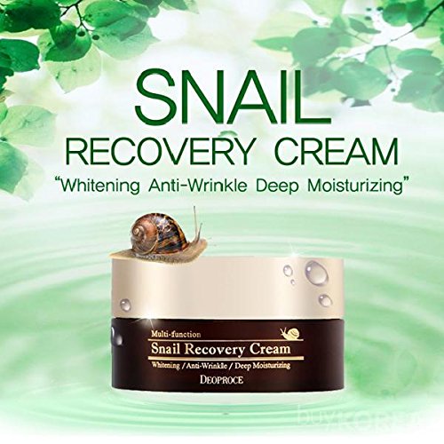 Deoproce Snail mucin texture swirl demonstrating lightweight absorption