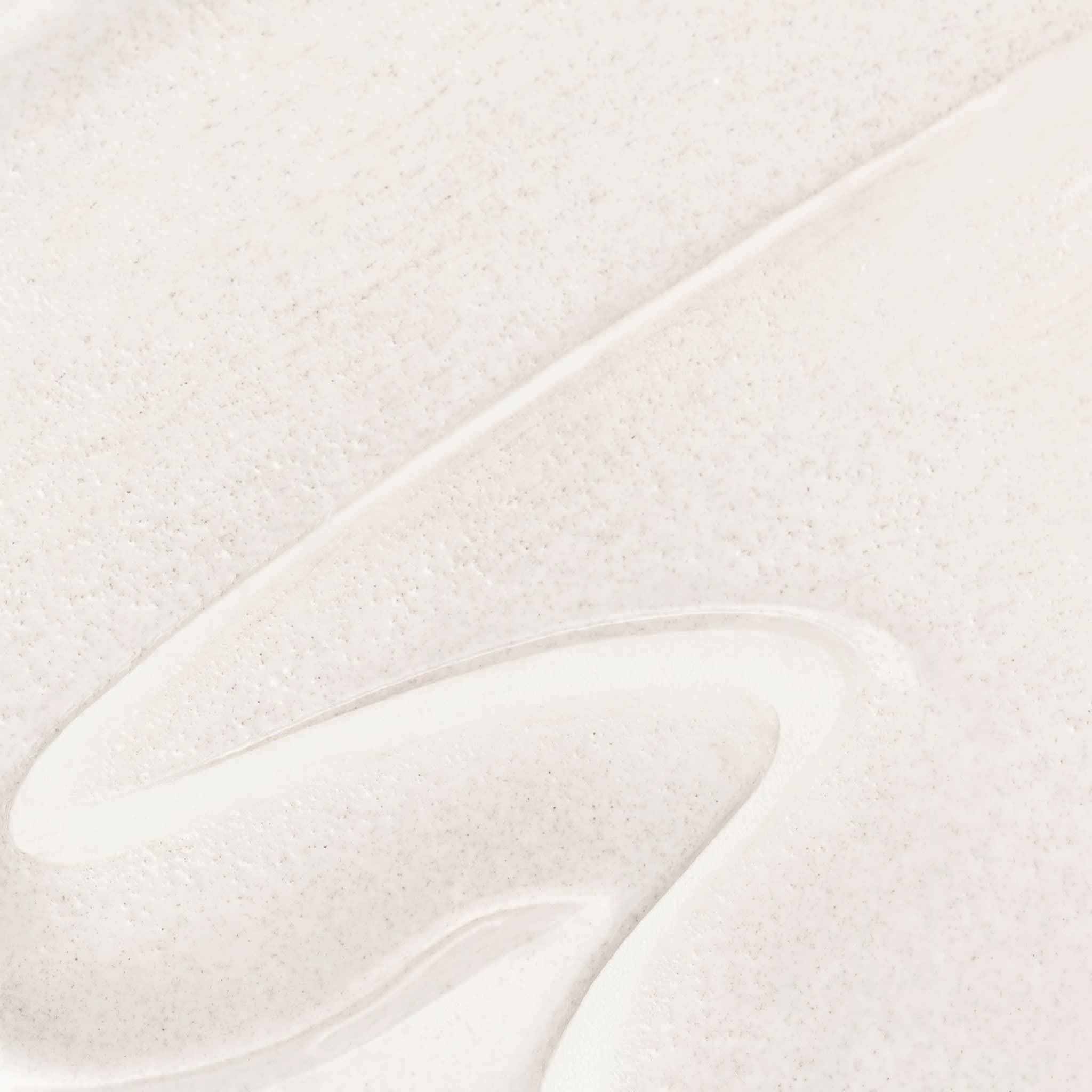 Dermalogica Porescreen SPF 40 no white cast with natural glow on the face.
