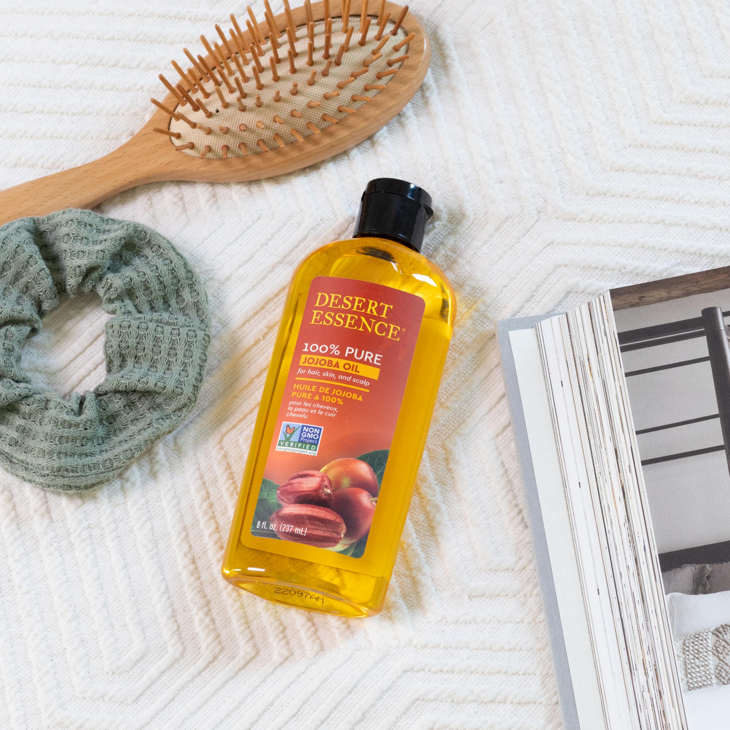 Desert Essence Jojoba Oil on skin absorbs quickly and hydrates.