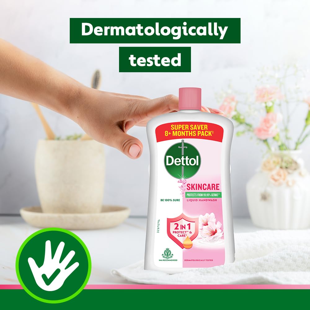 Dettol bottle label closeup showing 875 ml capacity.