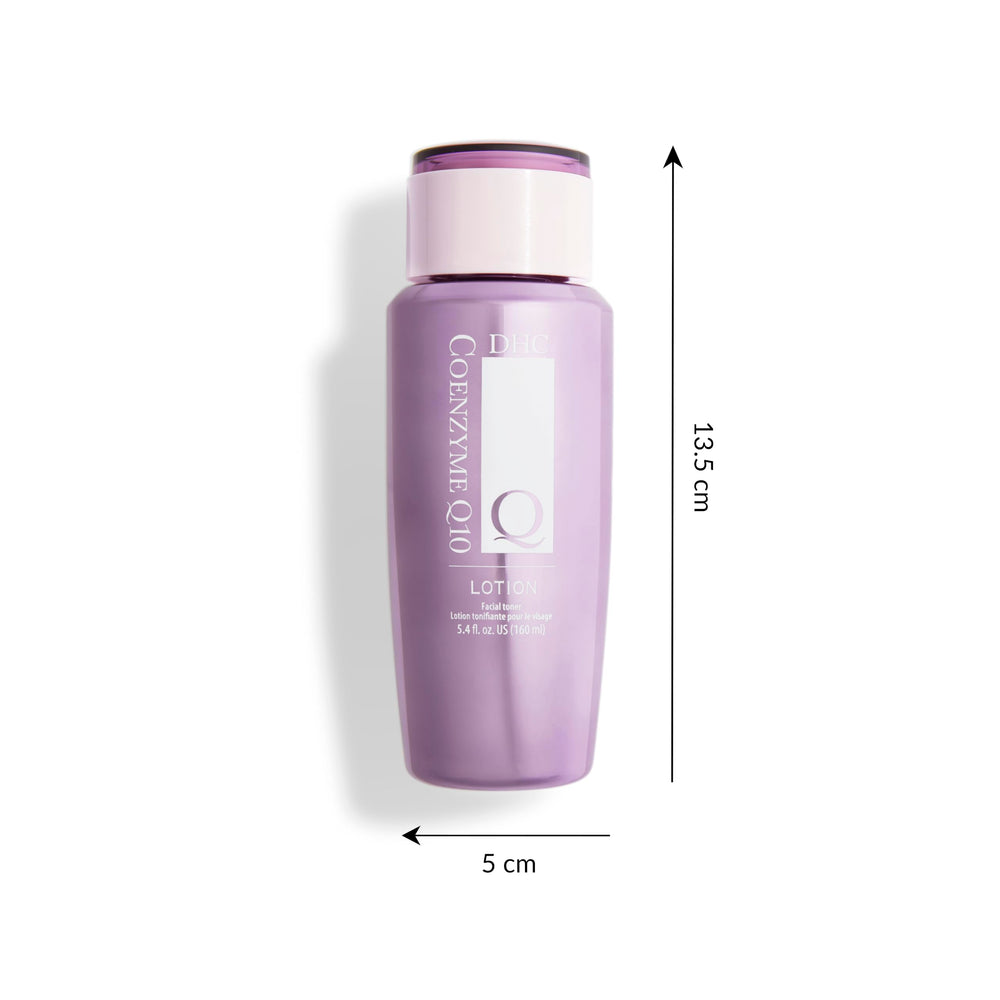 Mature skin benefiting from a lightweight, hydrating CoQ10 boost