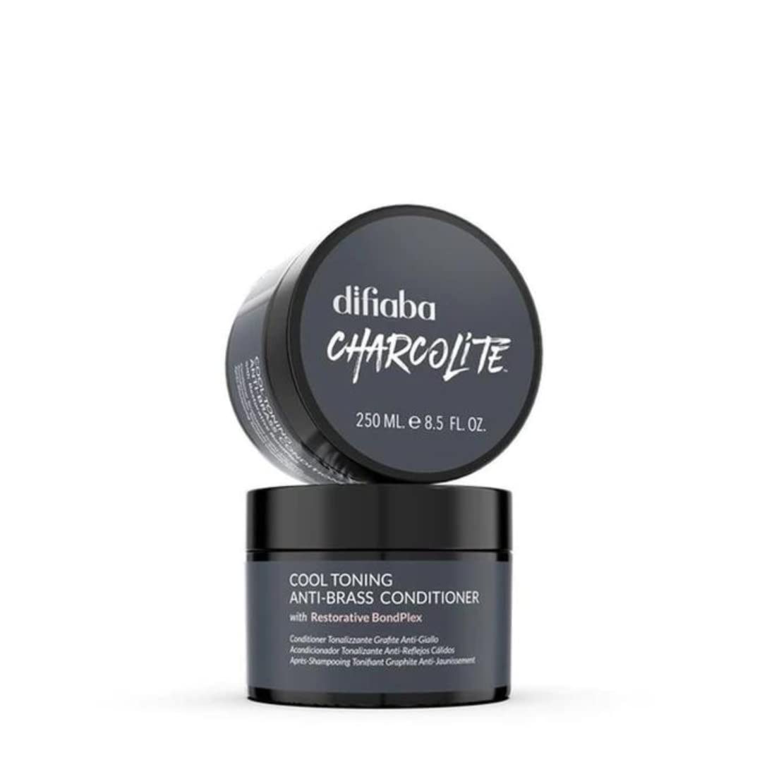 Difiaba activated charcoal detox image illustrates purifying cleanse for scalp and strands.