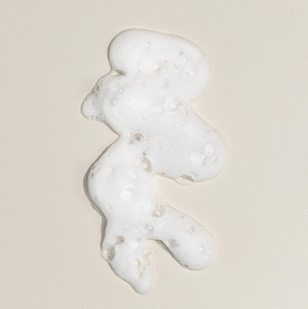 DIME product uses sustainable packaging for an eco-conscious routine.