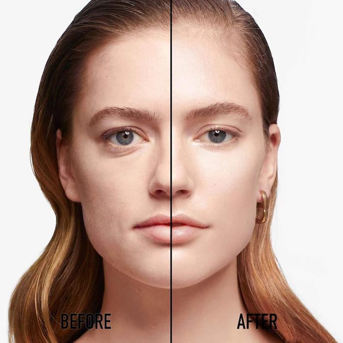 Texture swatch of Dior Forever Skin Glow reveals luminous finish and smooth glide