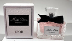 Dior Miss Parfum mini bottle 5ml for travel and on-the-go scent touch-ups.