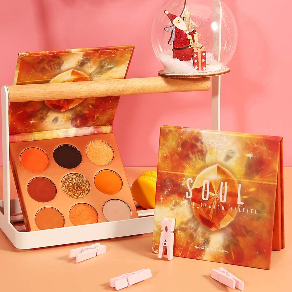 Docolor orange matte shades deliver smooth blend and rich payoff.
