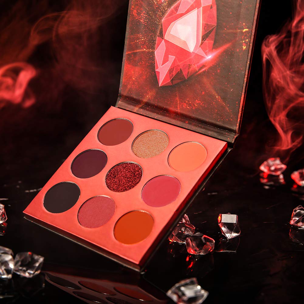 docolor Eyeshadow Palette water-resistant formula supports all-day wear